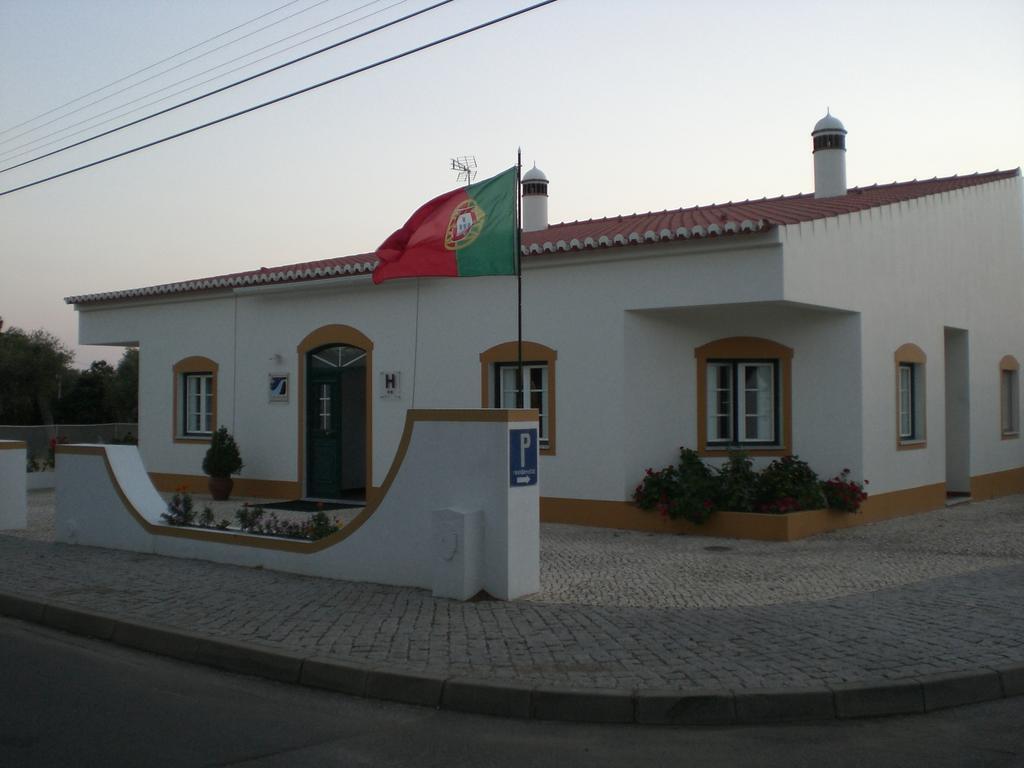 Hotel Pulo Do Lobo Serpa Luaran gambar